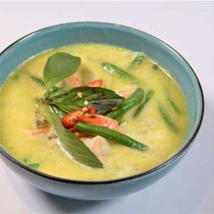 Crevettes au curry vert