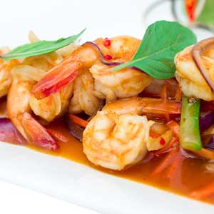 Crevettes sautées au basilic